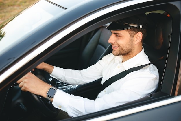 Renting a Car with a Driver in Dubai